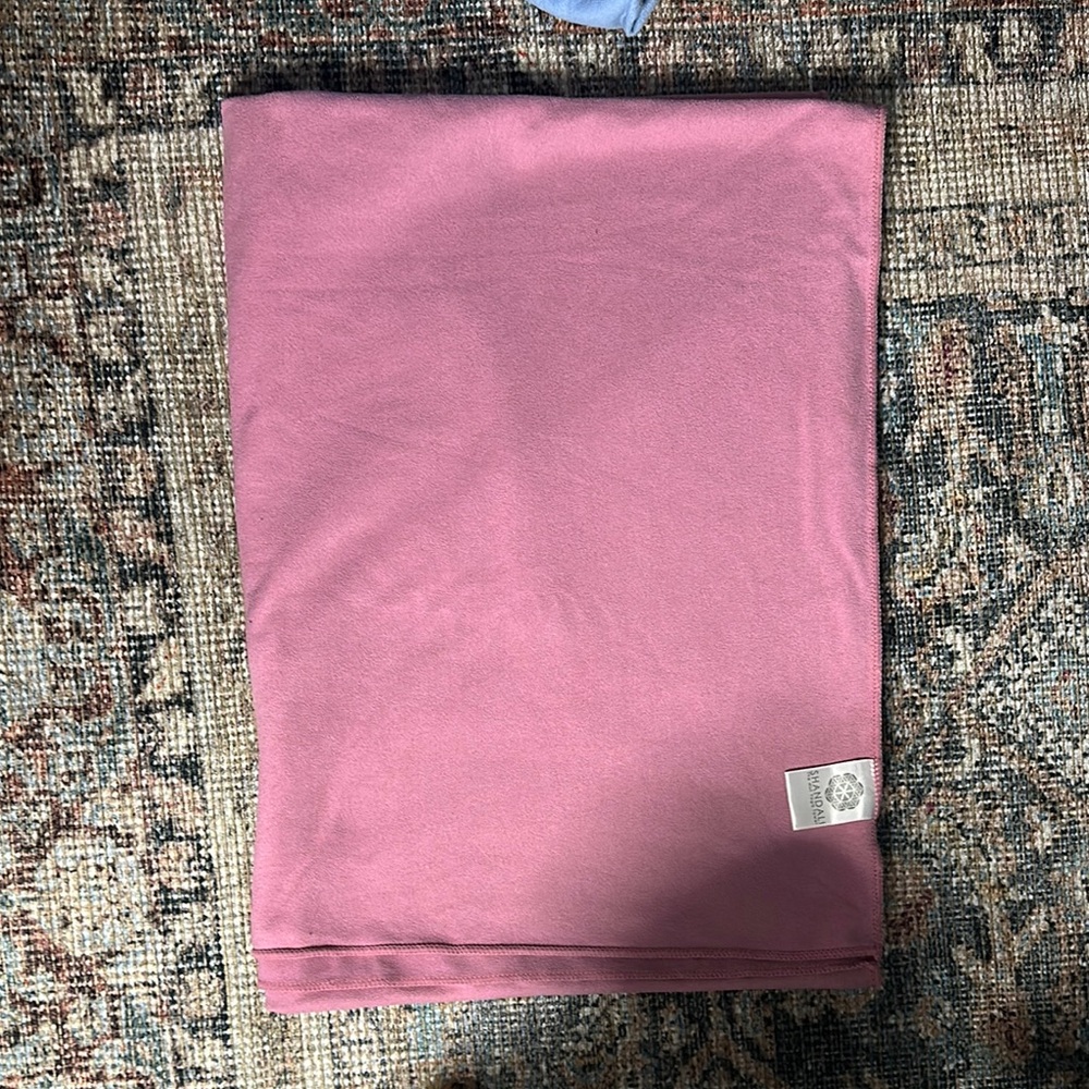 Hot yoga mat towel